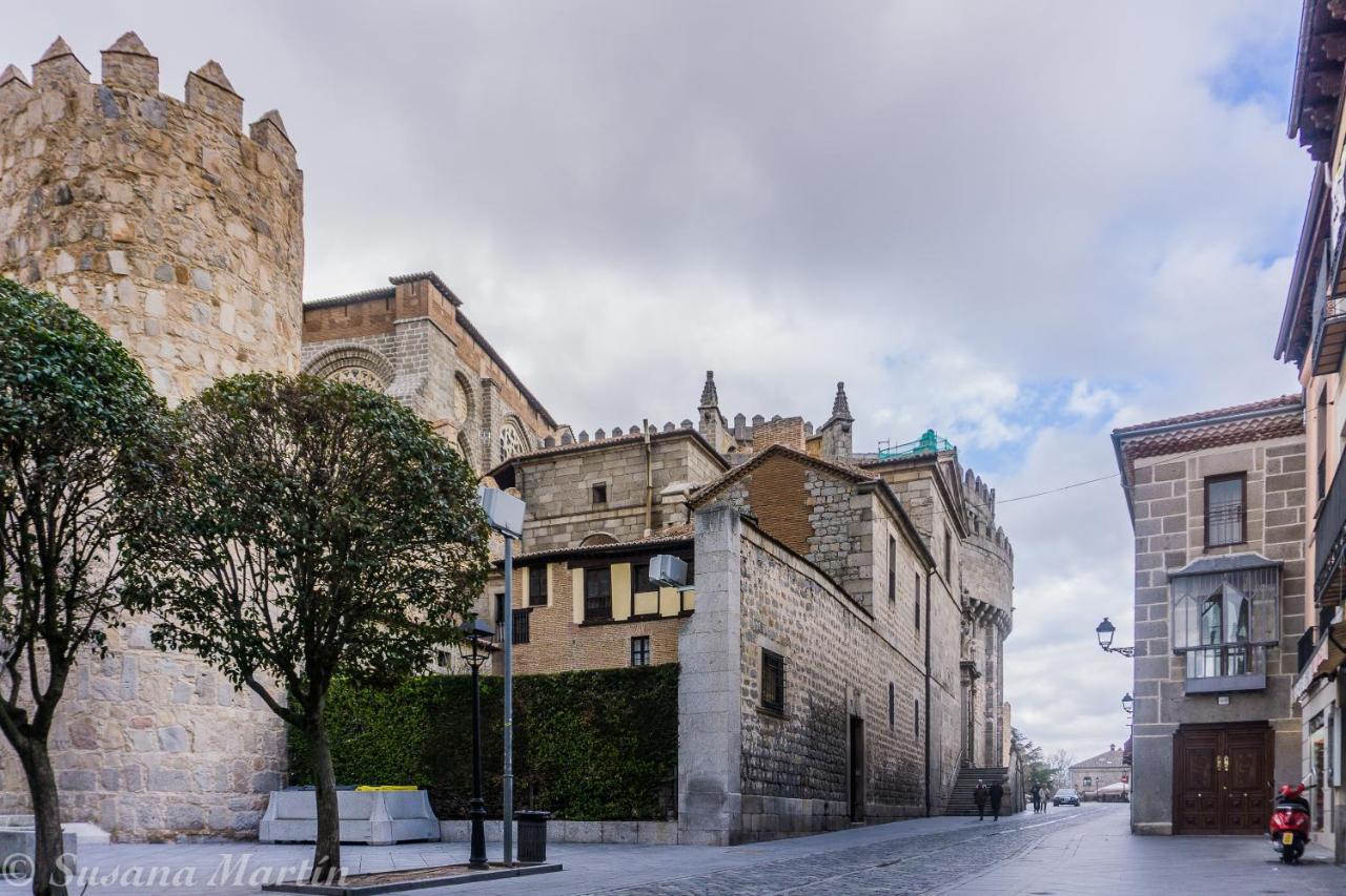 La Casa De La Luna Авіла Екстер'єр фото
